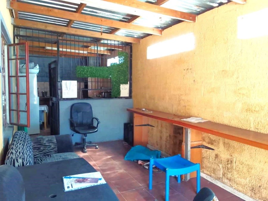 3 Bedroom Property for Sale in Nomzamo Western Cape